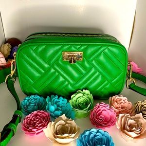 Michael kors camera bag peyton